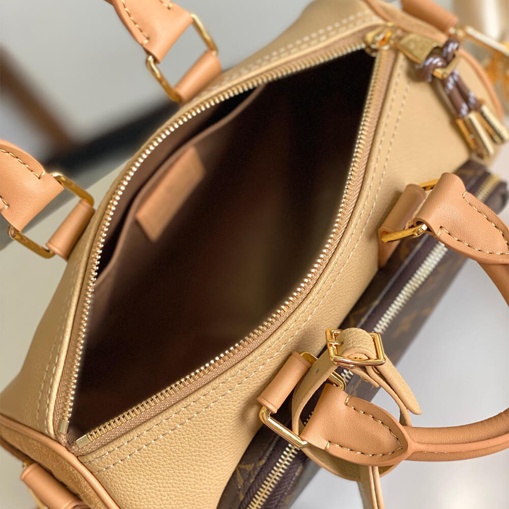 Louis Vuitton Keepall Bandoulière 25