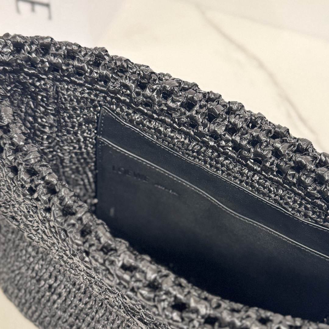 Loewe Medium Ola bag