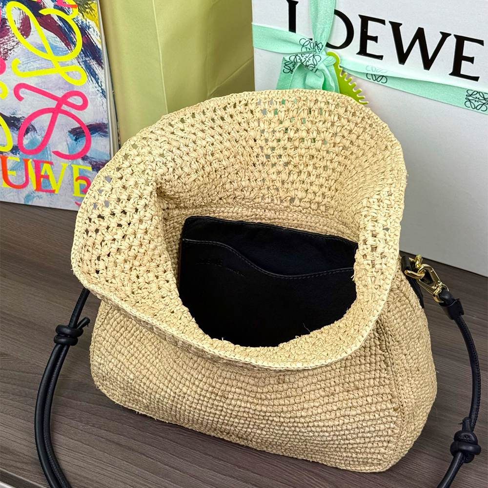 Loewe Medium Ola bag