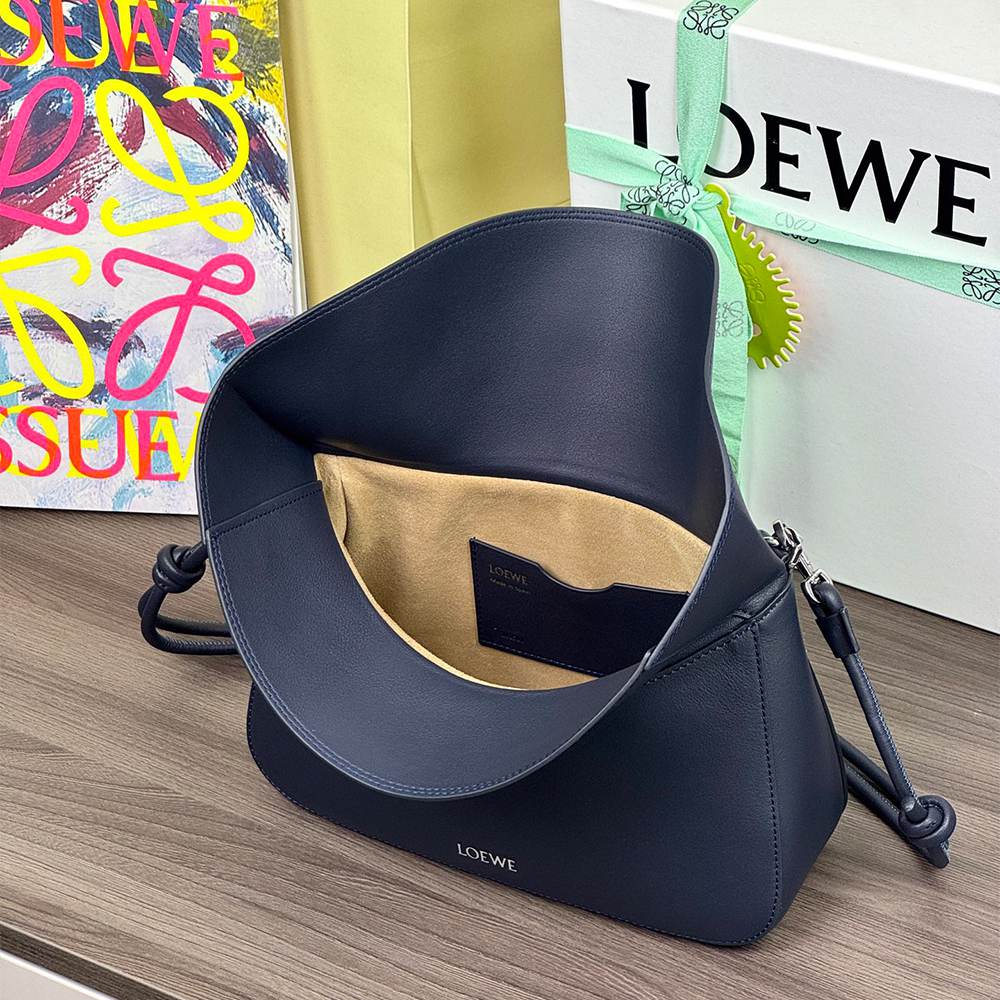 LOEWE Medium Ola bag in smooth calfskin(HIGH-END GRADE)
