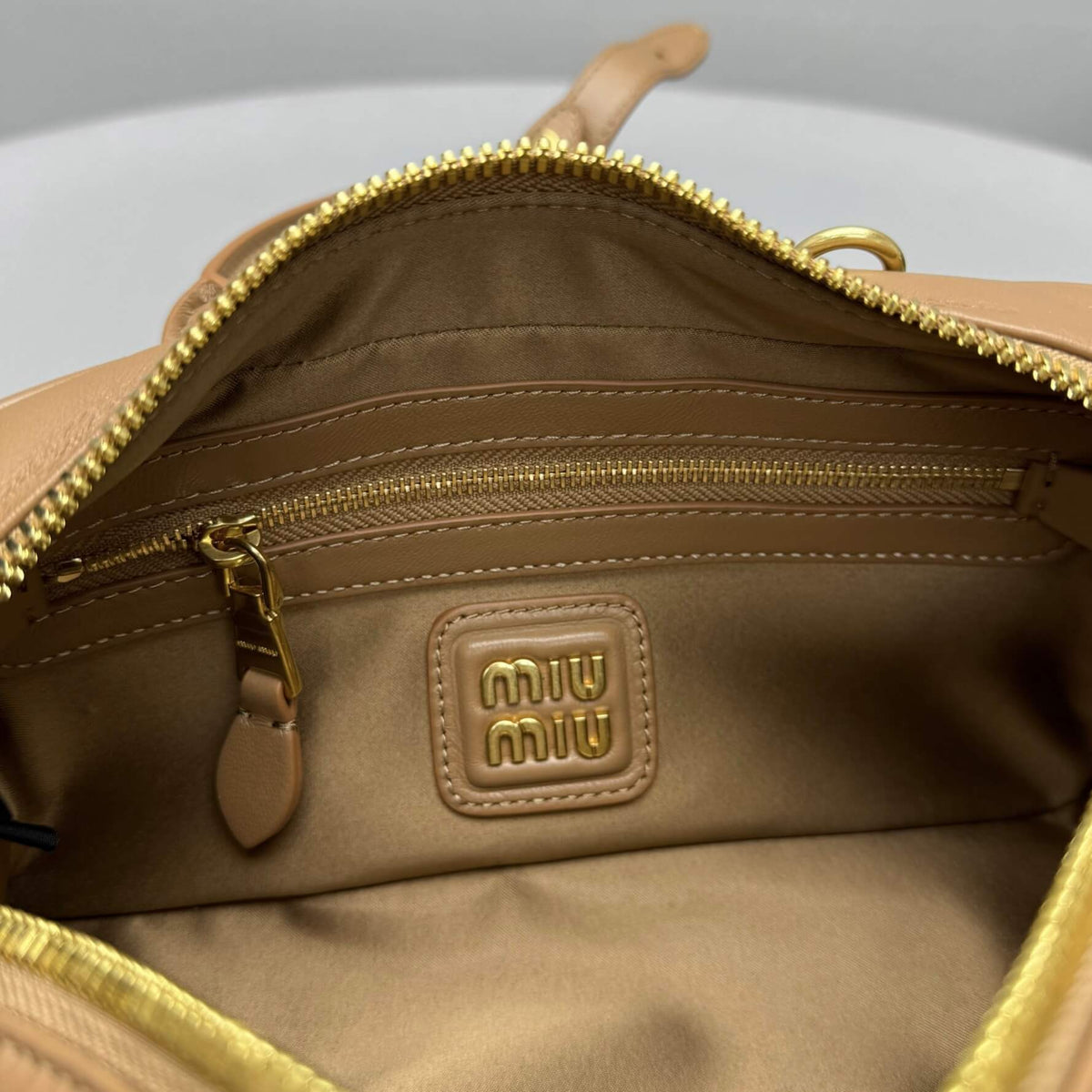 MiuMiu Regular Arcadie