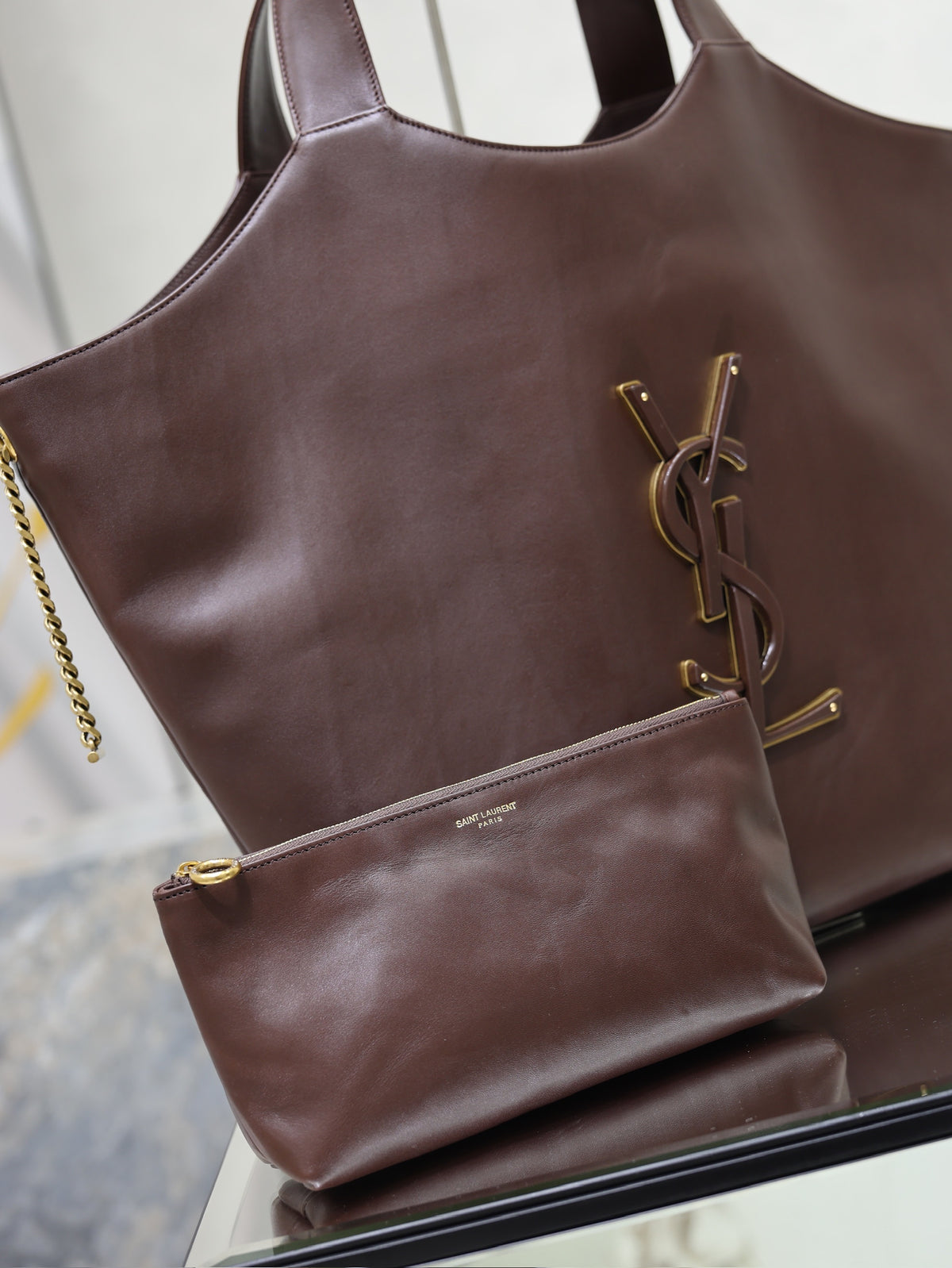 Ysl Icare Maxi