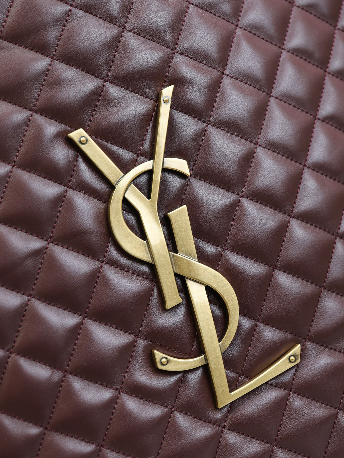 Ysl Icare Maxi