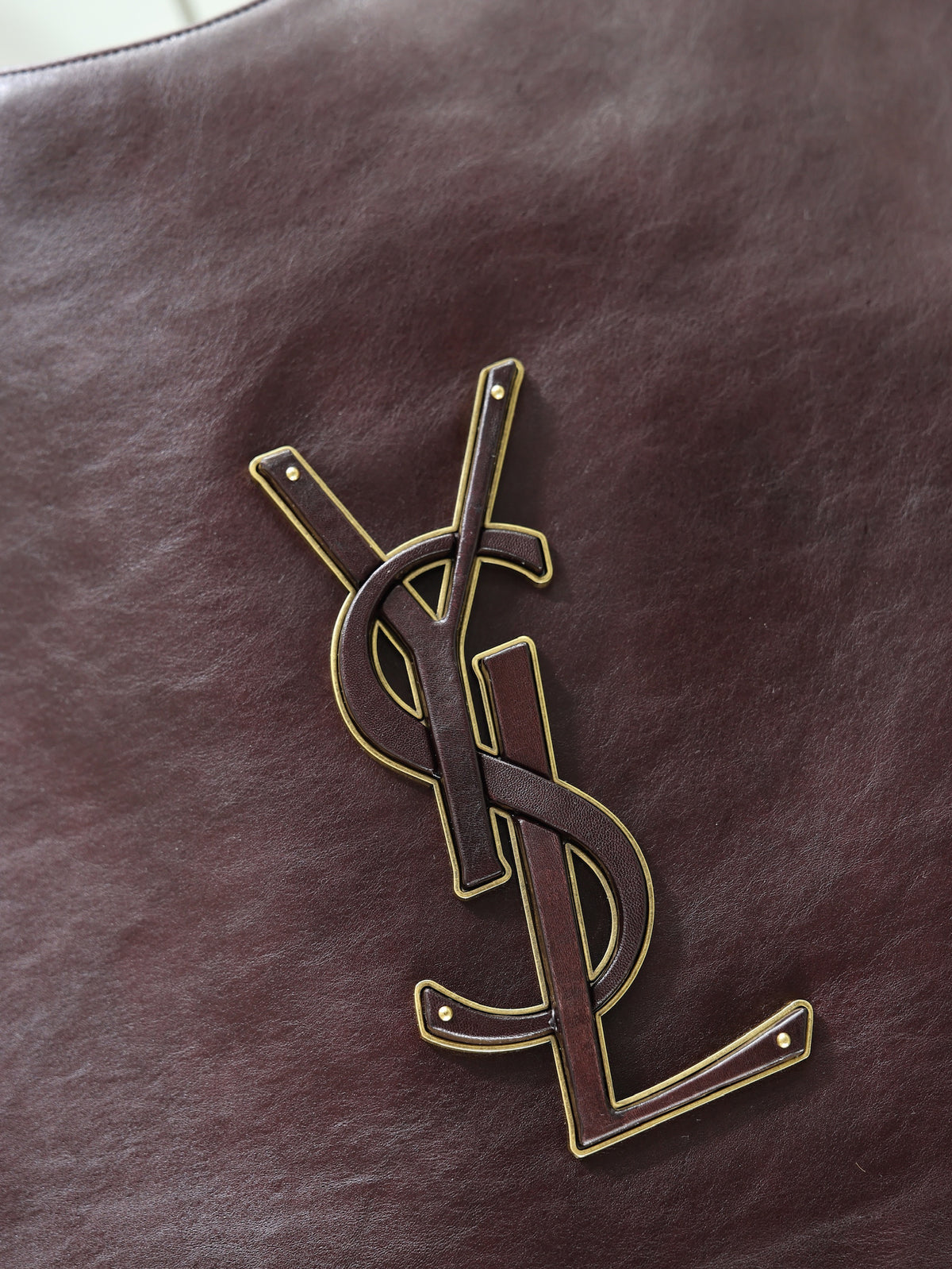 Ysl Icare Maxi