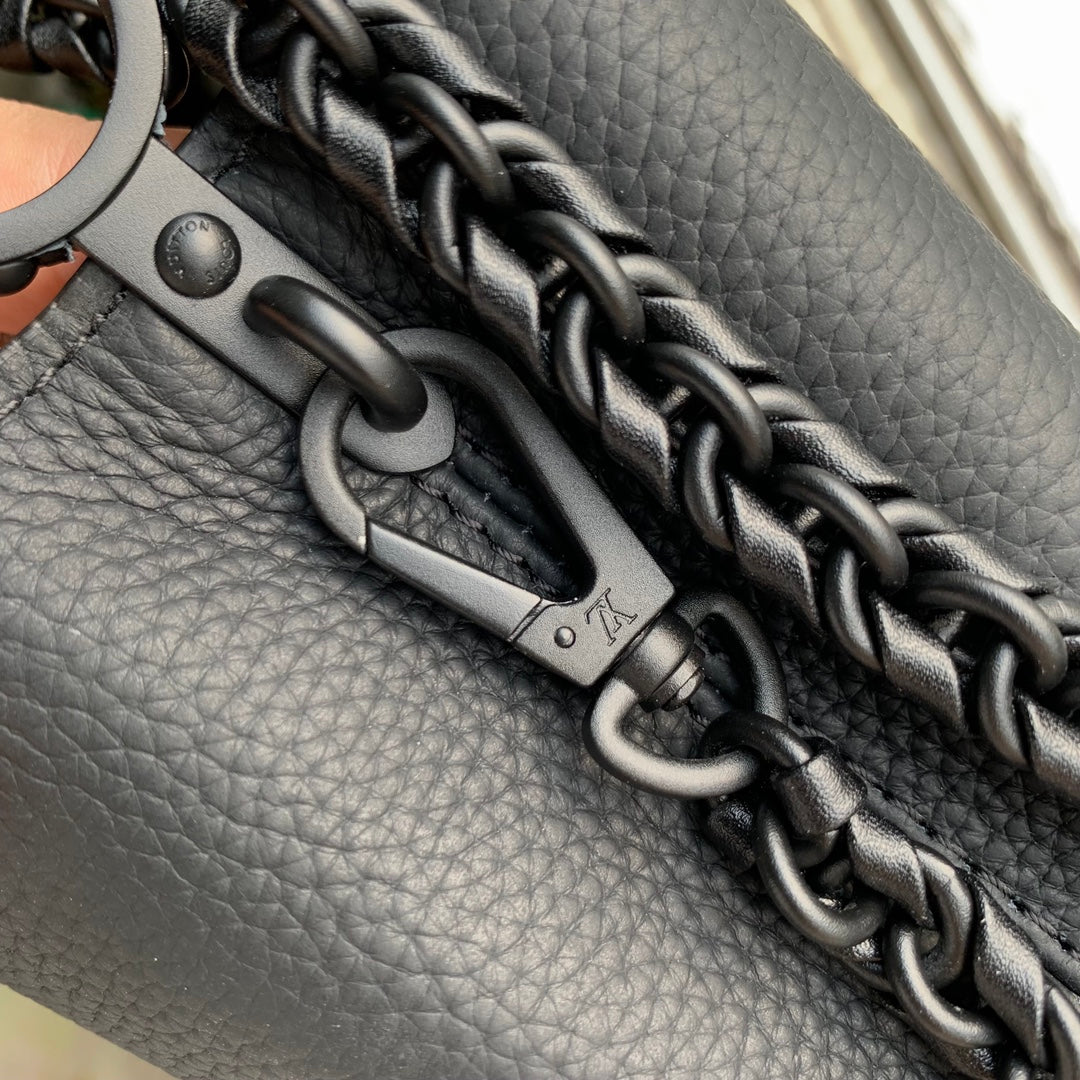 Bolsa Louis Vuitton Capucines GM