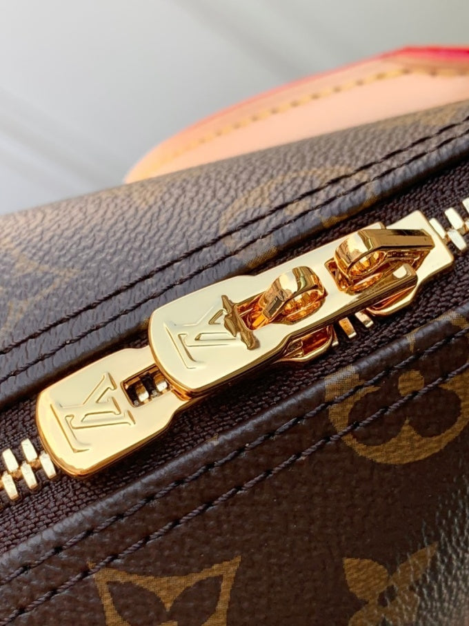 Louis Vuitton Alma BB