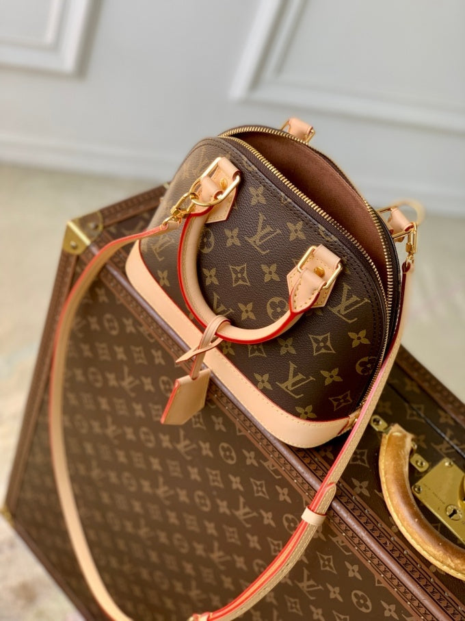 Louis Vuitton Alma BB