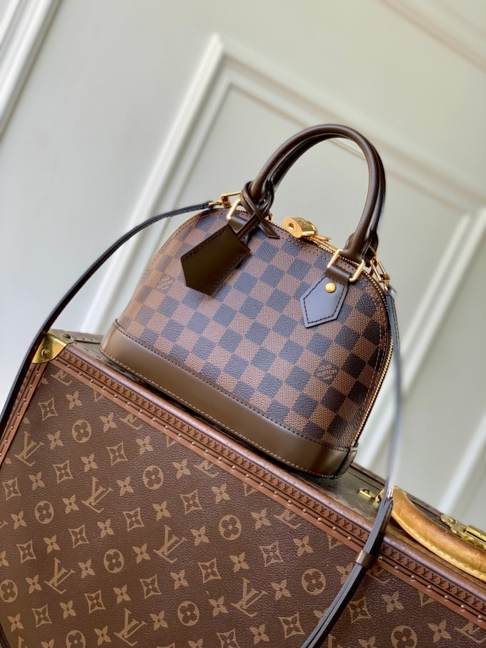 Louis Vuitton Alma BB