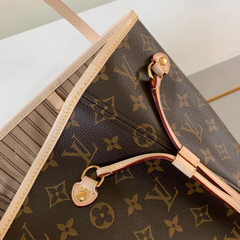 Louis Vuitton Neverfull MM