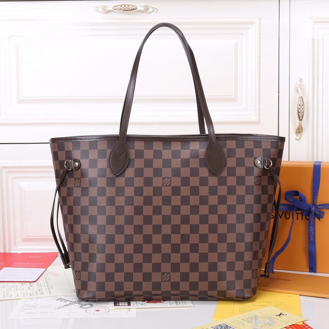 Louis Vuitton Neverfull MM