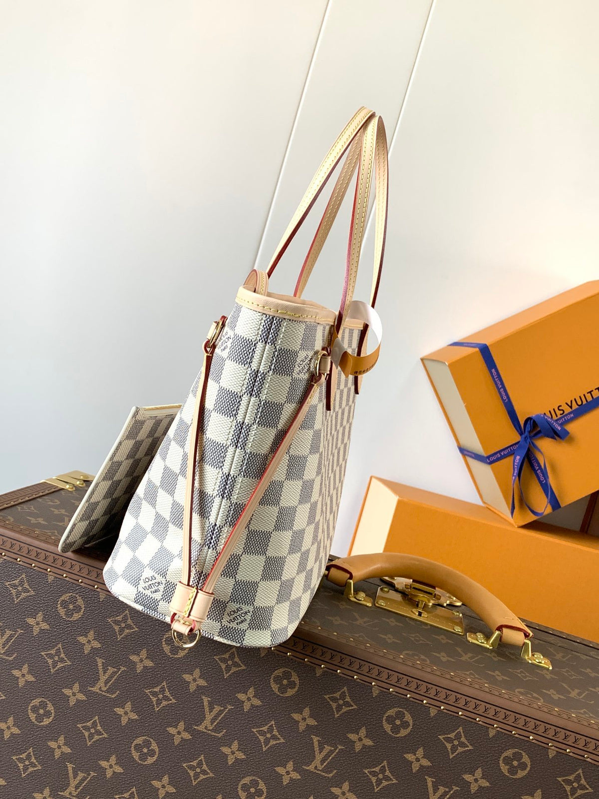 Louis Vuitton Neverfull PM