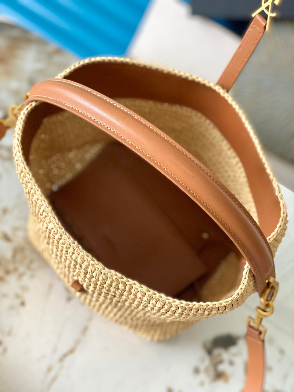 Ysl Le 37 Raffia