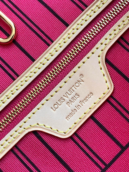 Bolsa Louis Vuitton Neverfull Inside Out MM