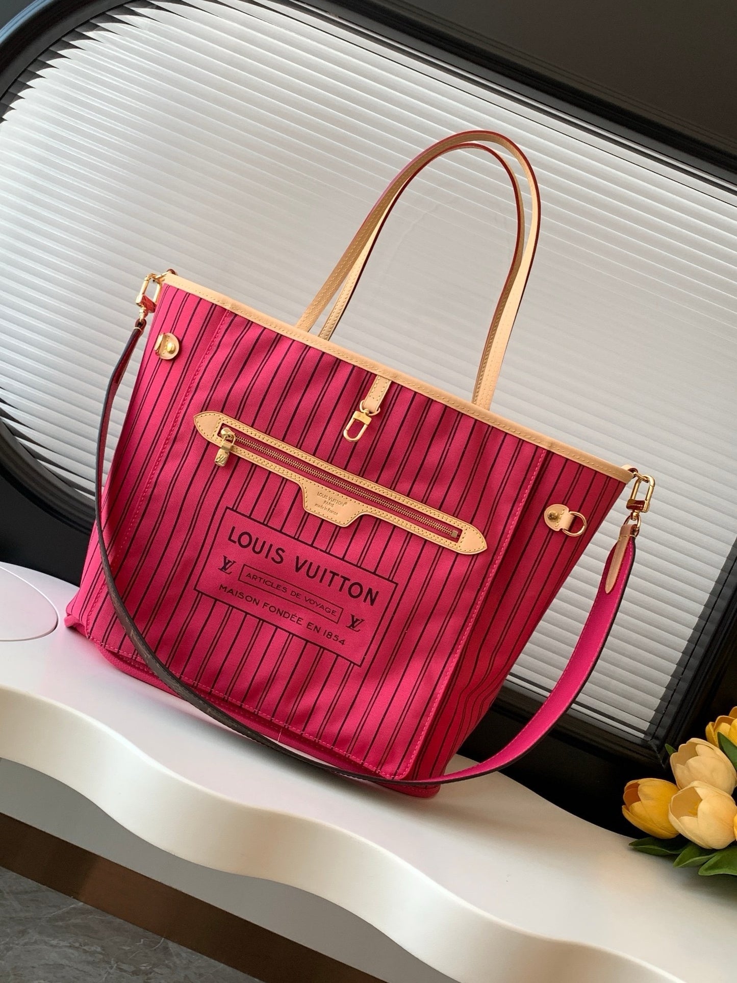 Bolsa Louis Vuitton Neverfull Inside Out MM